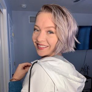 Meet your Posher, Esther